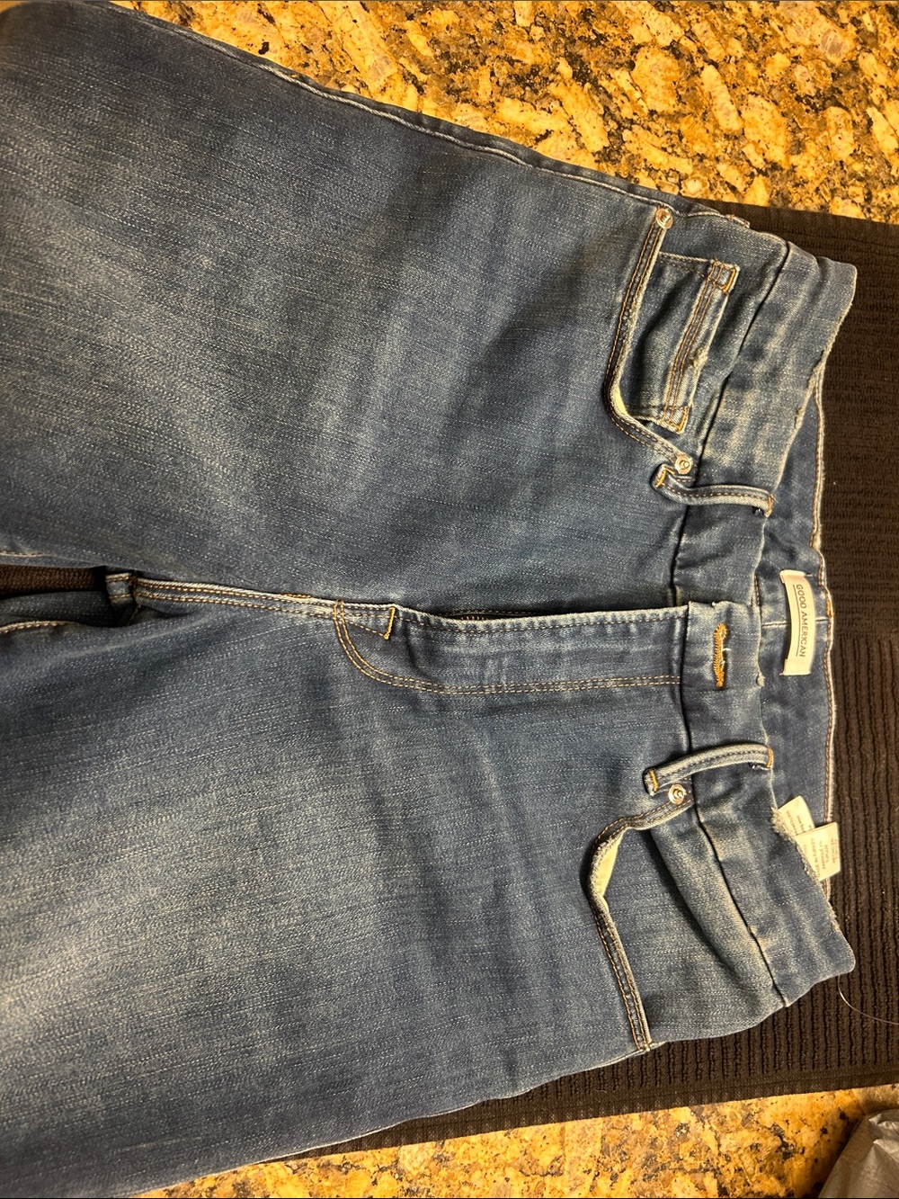 Good American Blue Skinny Jeans - Mid Wash